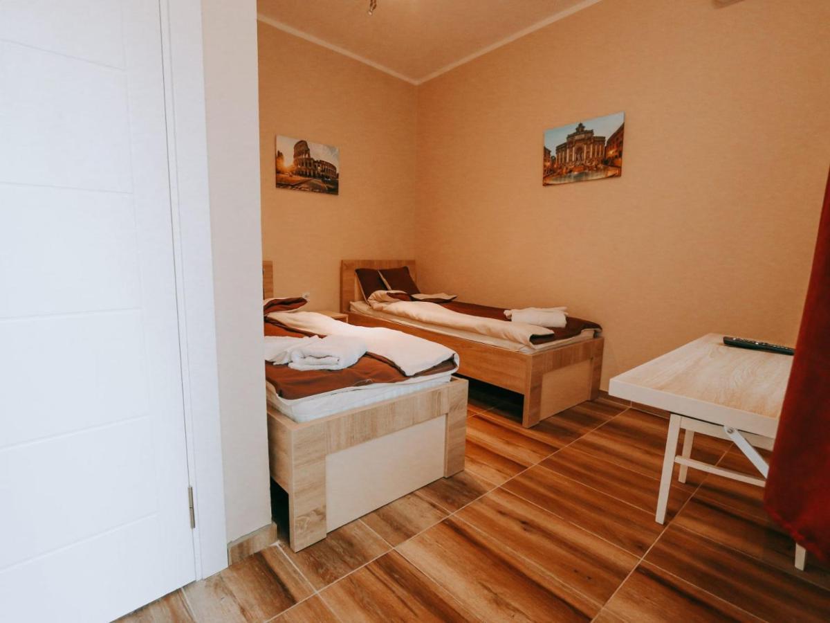 Vila Evropa ONLY WITH A PASSPORTS! Sombor Exterior foto