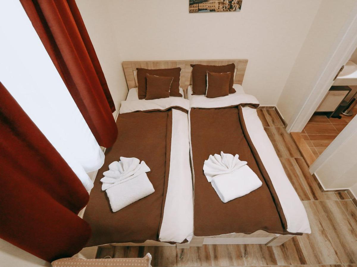 Vila Evropa ONLY WITH A PASSPORTS! Sombor Exterior foto